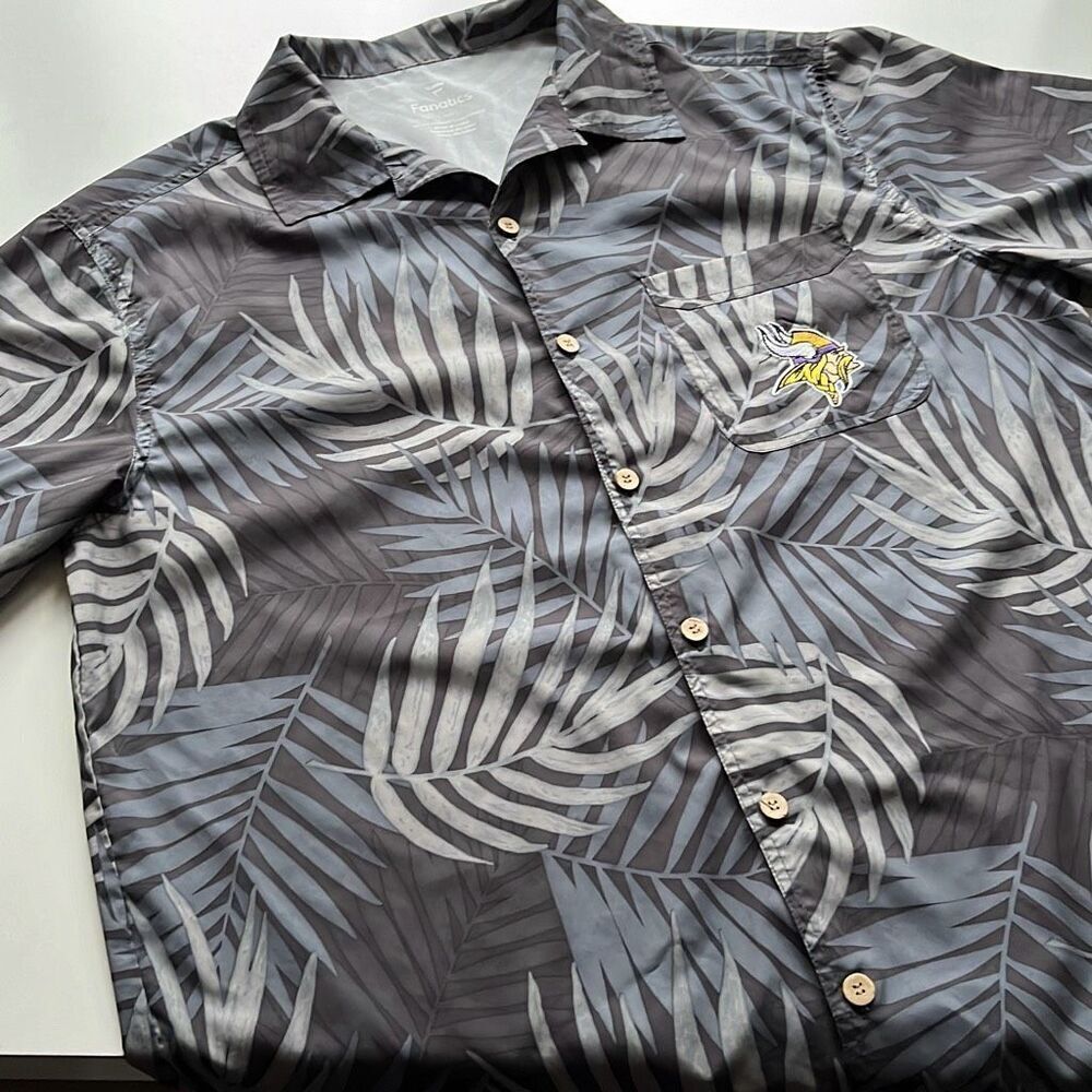 Fanatics Minnesota Vikings Hawaiian Tropical Short Sleeve Button Up Mens Large